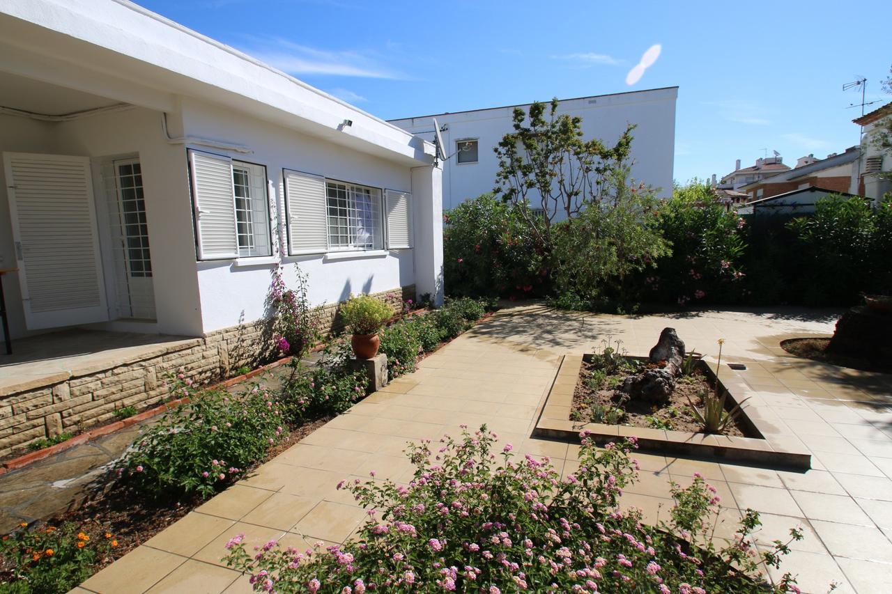 Villa Sonia Cambrils Exteriör bild